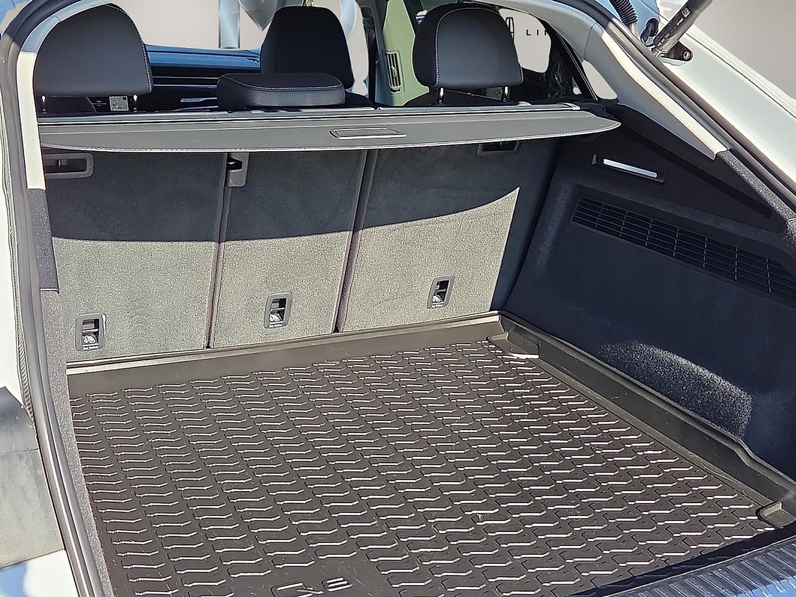 2022 Audi Q8 55 Premium Plus quattro