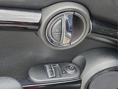 2020 MINI Cooper S Signature