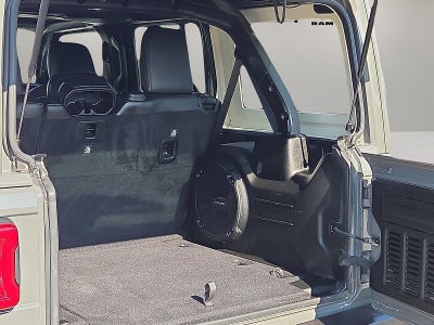 2019 Jeep Wrangler Unlimited Sahara 4x4