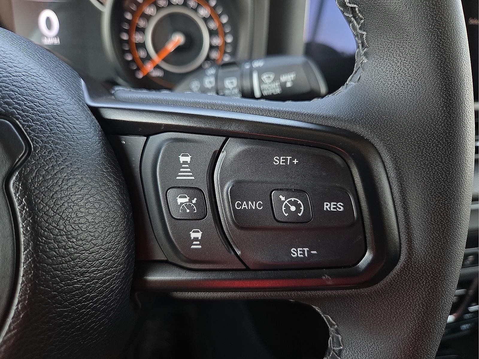 2025 Jeep Wrangler 4-Door Willys 4x4