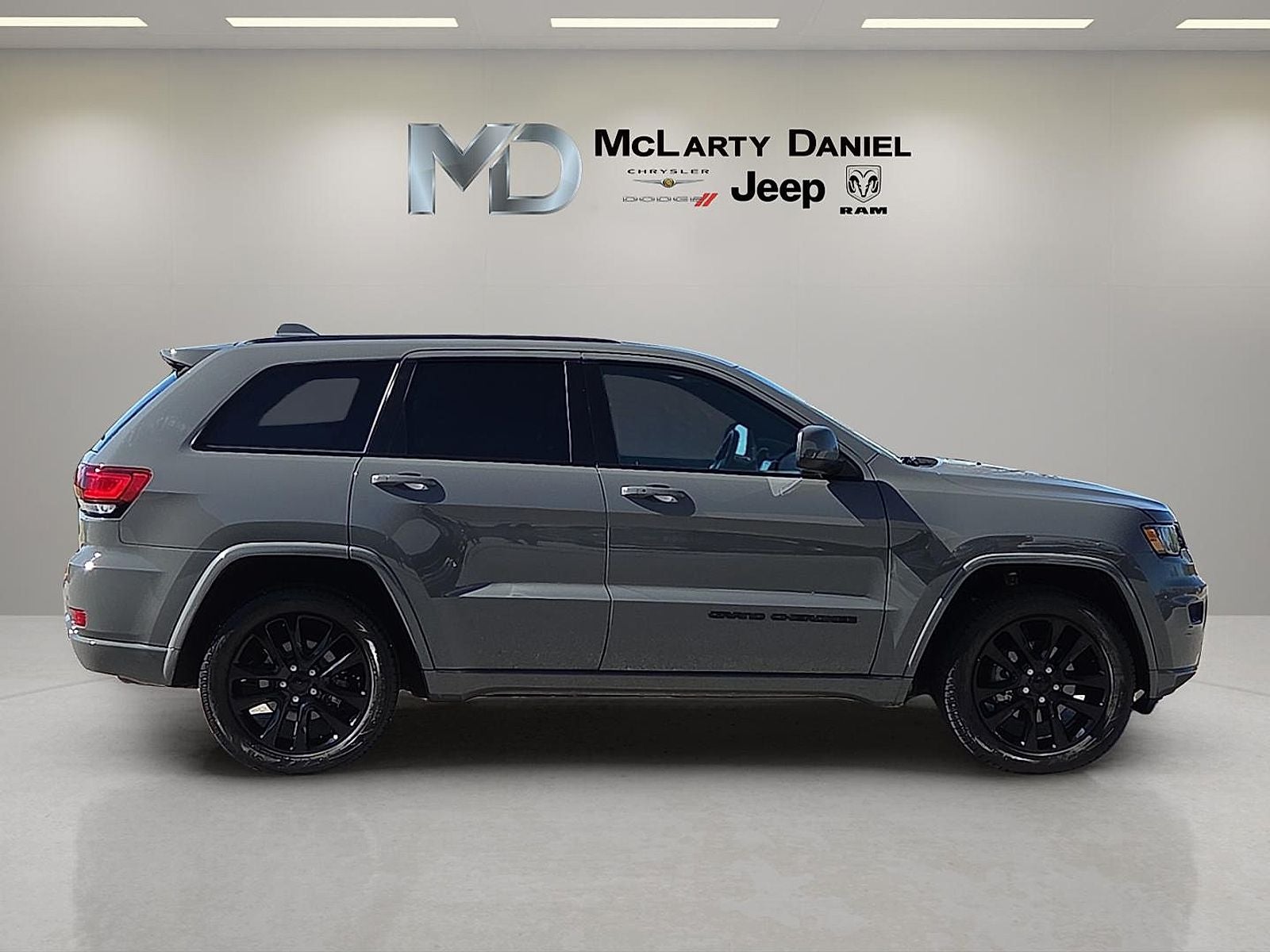 2019 Jeep Grand Cherokee Altitude 4x4