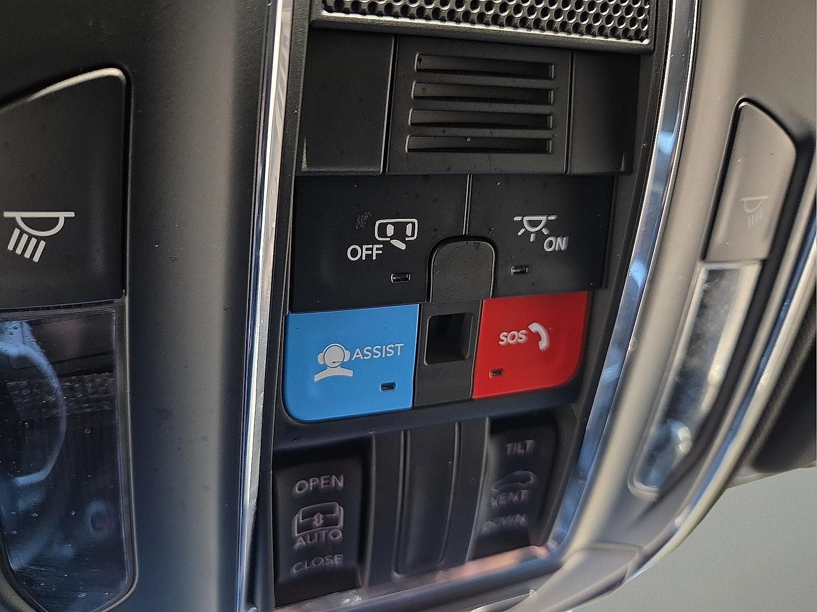 2024 Jeep Grand Cherokee Laredo X 4x4