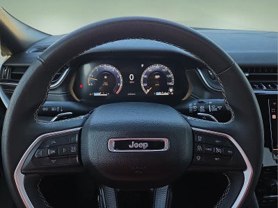 2024 Jeep Grand Cherokee Laredo X 4x4