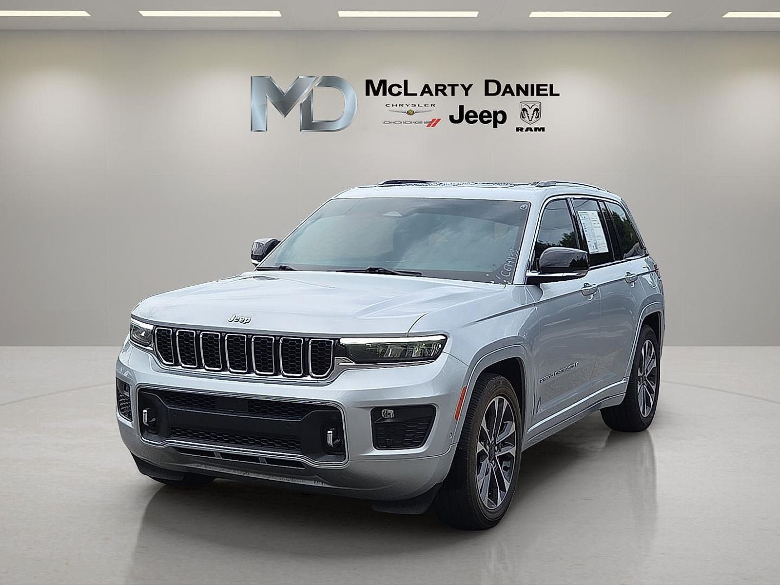 2024 Jeep Grand Cherokee Overland 4x4