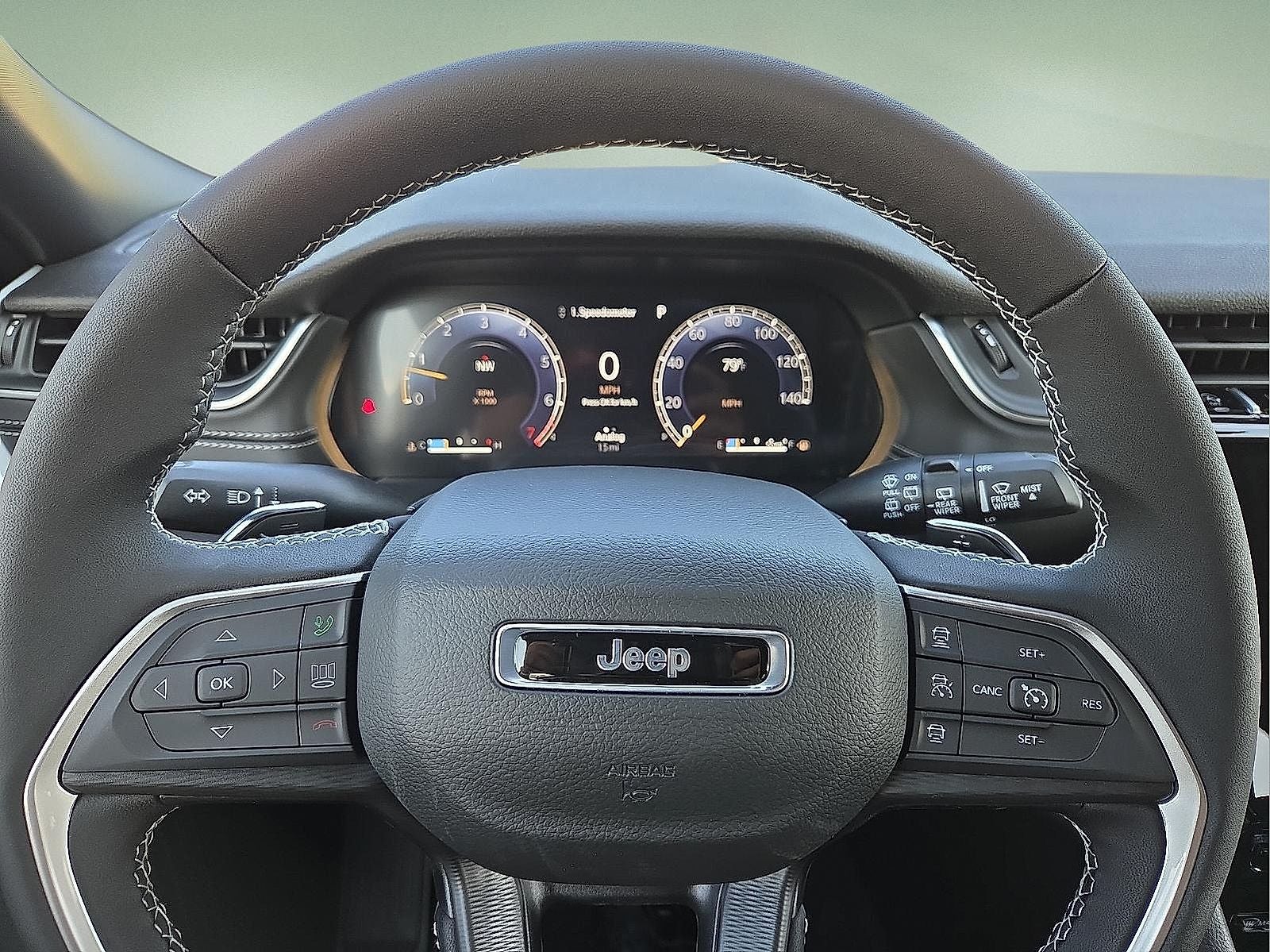 2025 Jeep Grand Cherokee L Laredo