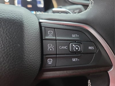 2025 Jeep Grand Cherokee L Limited 4x4