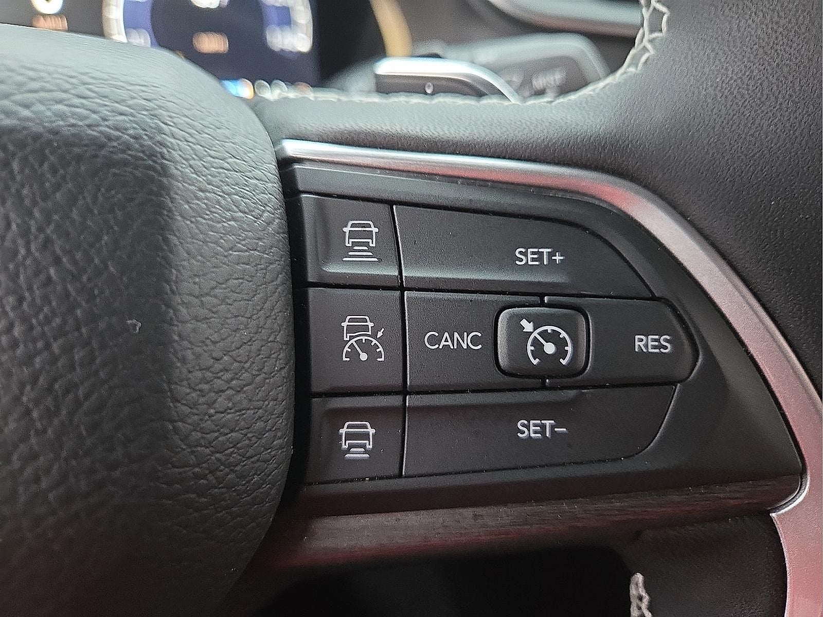 2025 Jeep Grand Cherokee L Limited 4x4