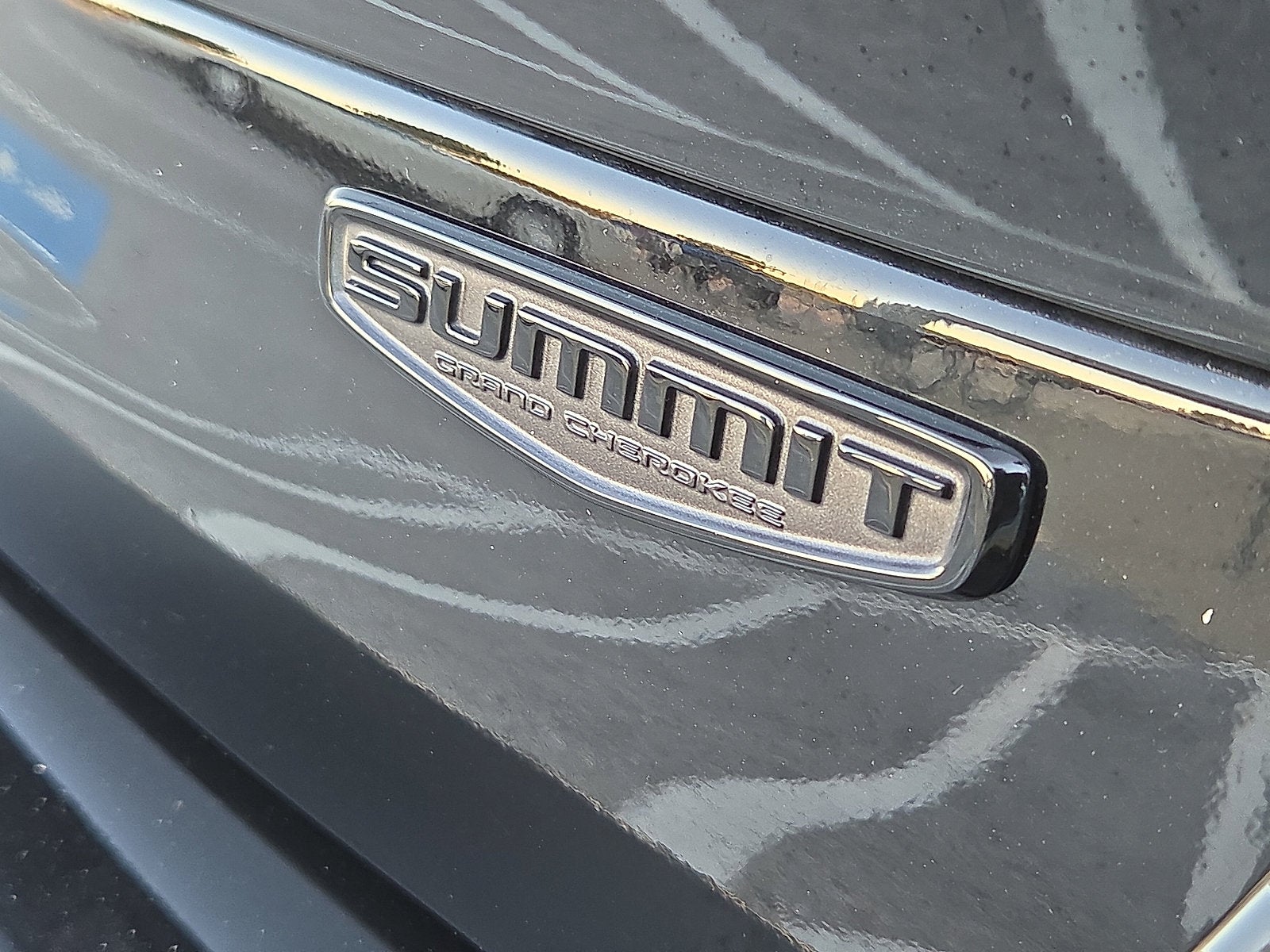 2025 Jeep Grand Cherokee L Summit Reserve 4x4