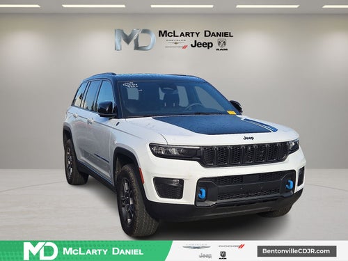 2023 Jeep Grand Cherokee 4xe Trailhawk