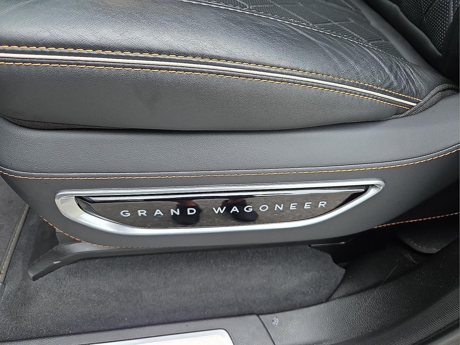 2023 Jeep Grand Wagoneer L Series III 4x4