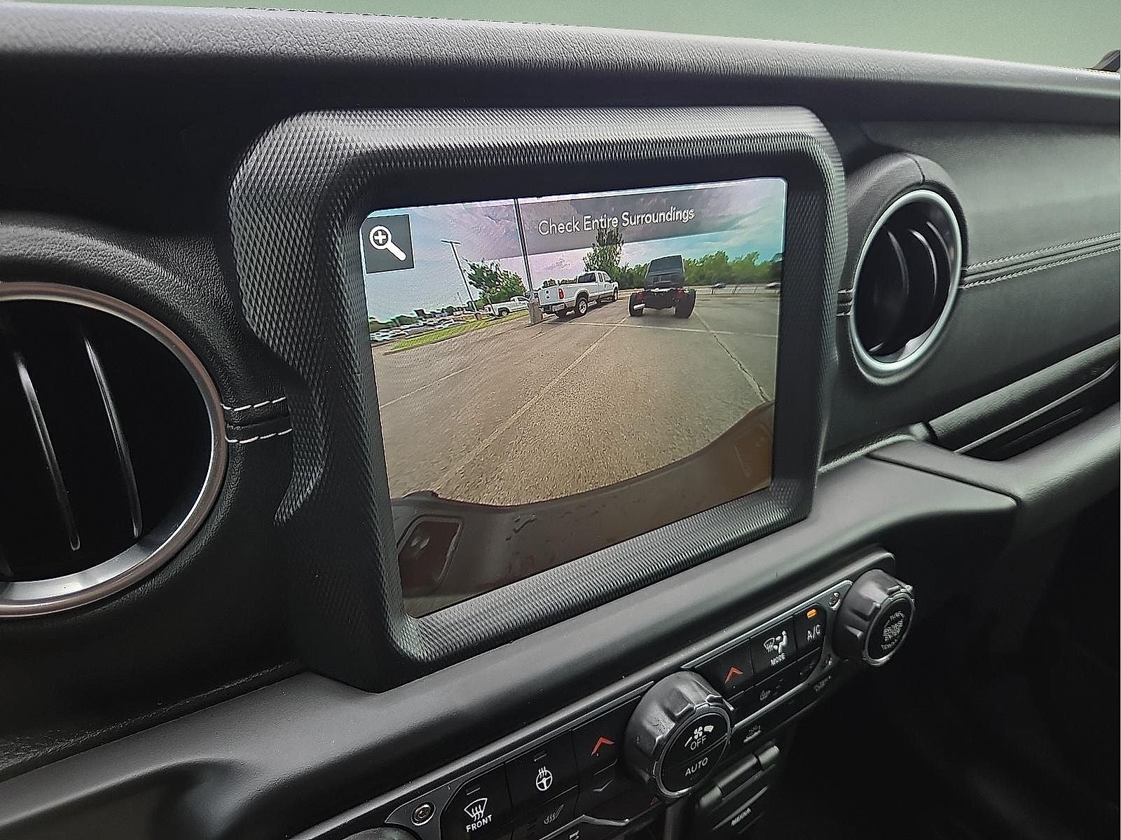 2022 Jeep Gladiator Overland 4x4