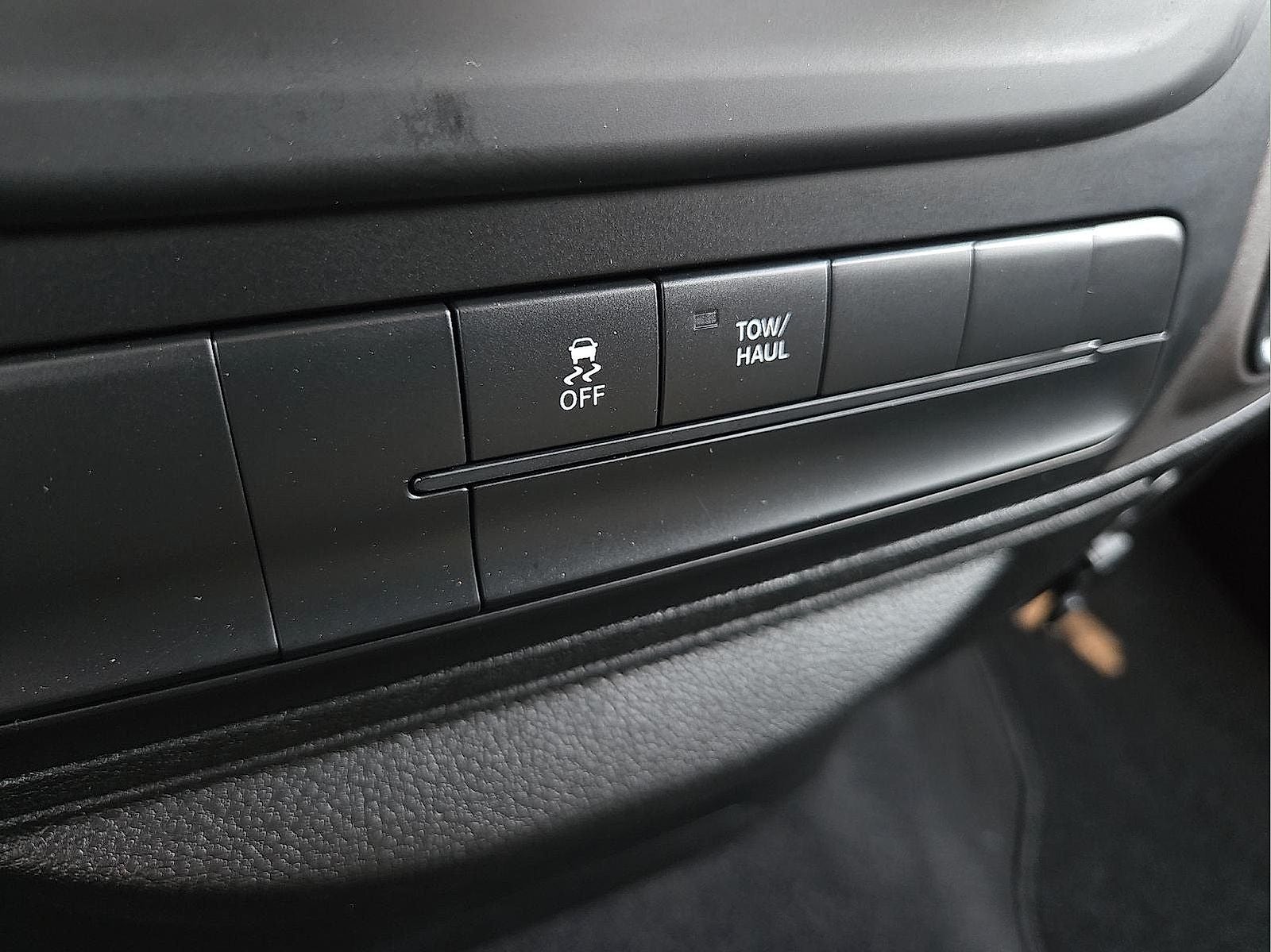 2019 RAM 1500 Classic Tradesman Quad Cab 4x2 6'4' Box