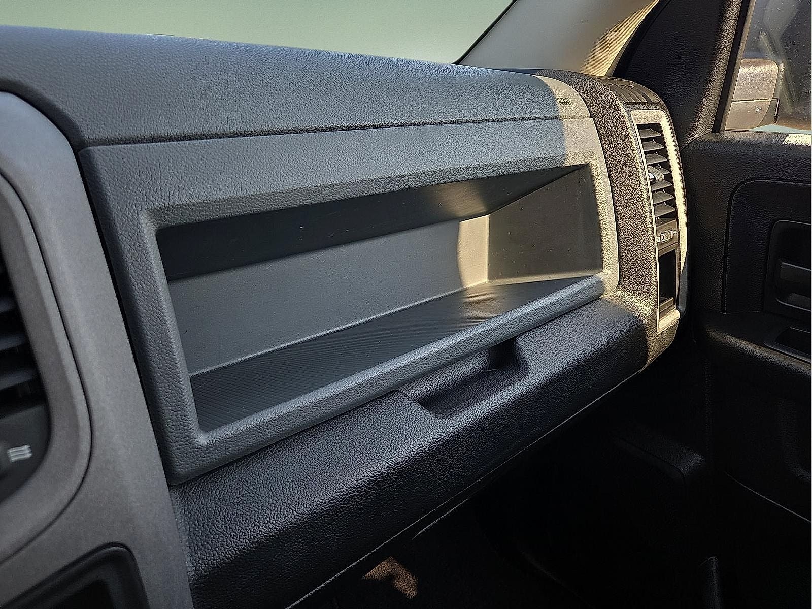 2019 RAM 1500 Classic Tradesman Quad Cab 4x2 6'4' Box