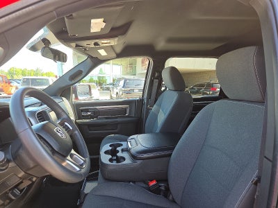 2024 RAM 1500 Classic Warlock Crew Cab 4x4 5'7' Box