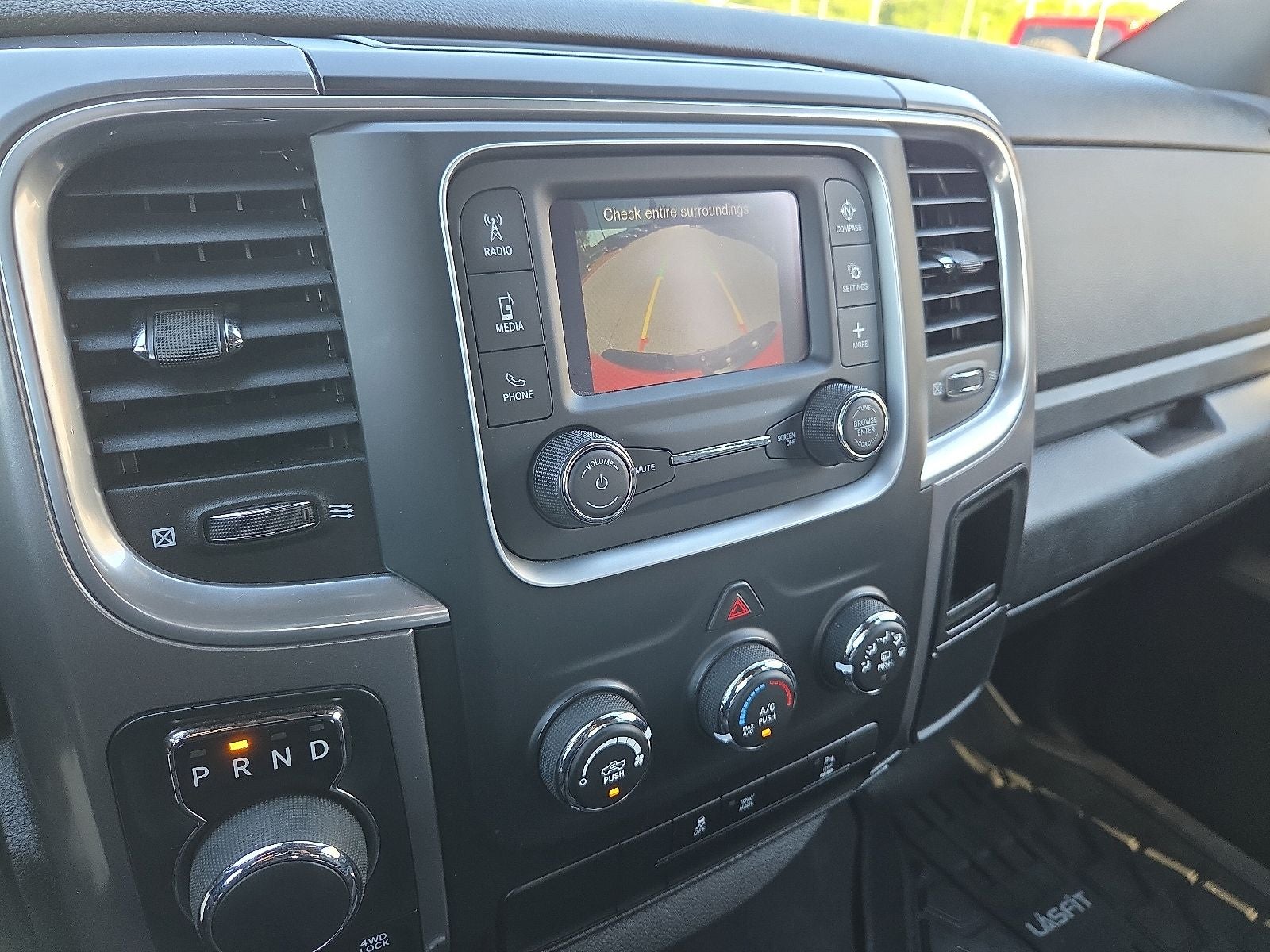 2024 RAM 1500 Classic Warlock Crew Cab 4x4 5'7' Box
