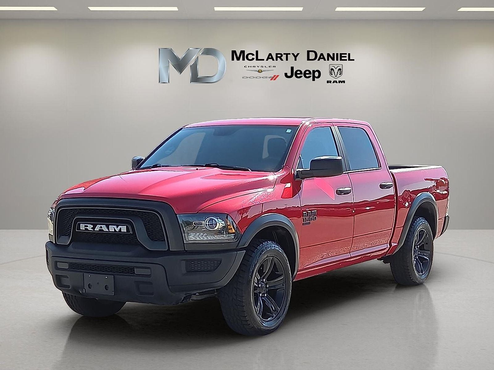 2024 RAM 1500 Classic Warlock Crew Cab 4x4 5'7' Box