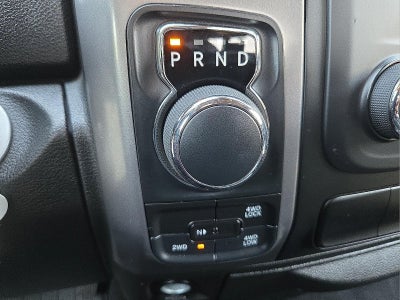 2024 RAM 1500 Classic Warlock Crew Cab 4x4 5'7' Box