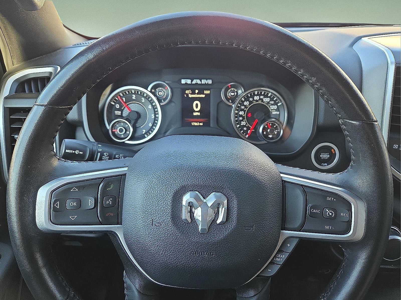 2023 RAM 1500 Big Horn Crew Cab 4x2 5'7' Box