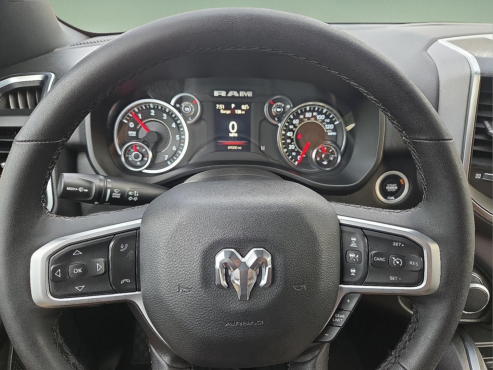 2025 RAM 1500 Big Horn Crew Cab 4x4 5'7' Box
