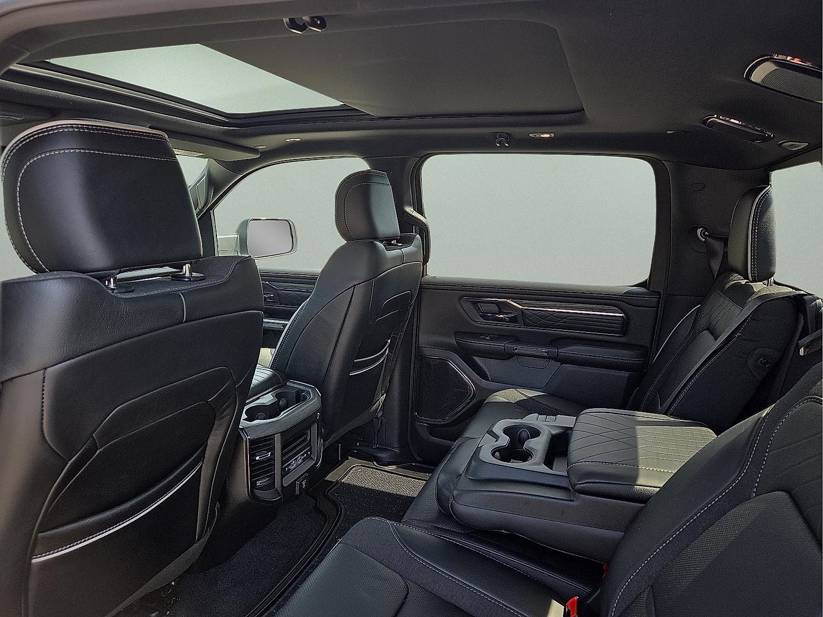 2025 RAM 1500 Limited Crew Cab 4x4 5'7' Box