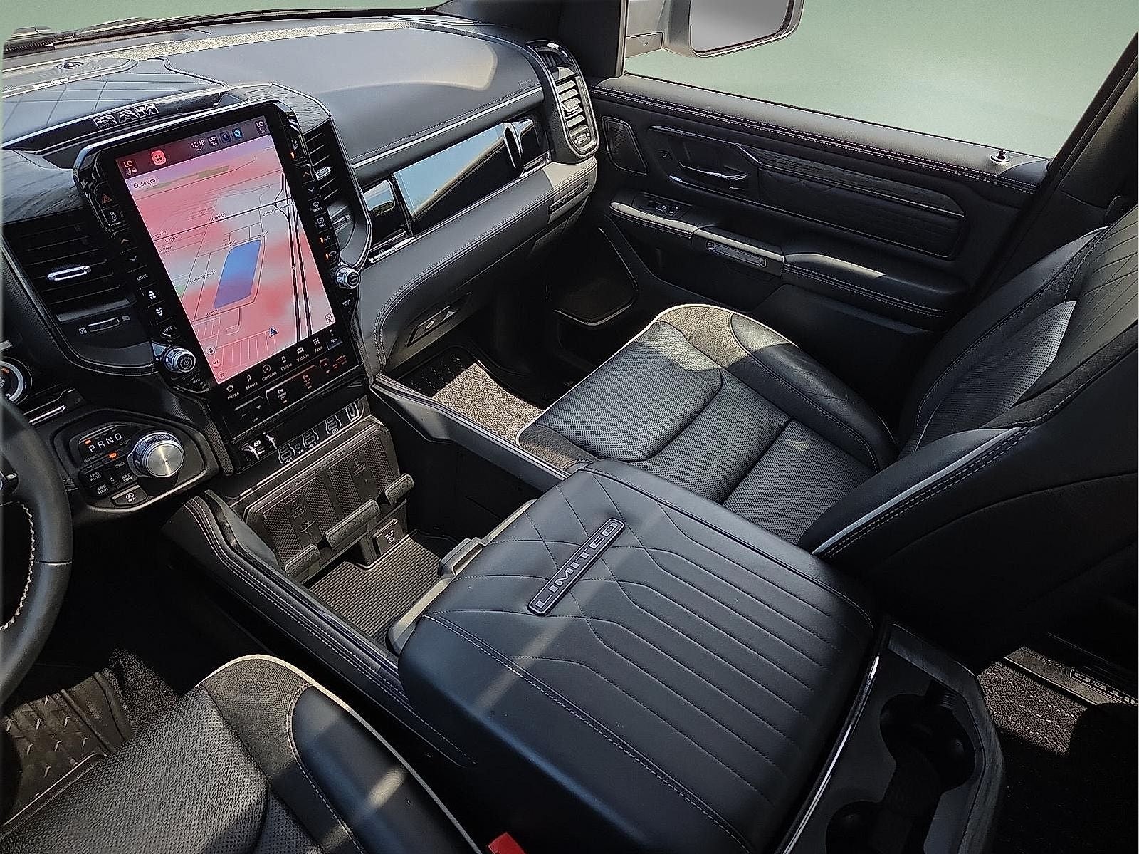 2025 RAM 1500 Limited Crew Cab 4x4 5'7' Box