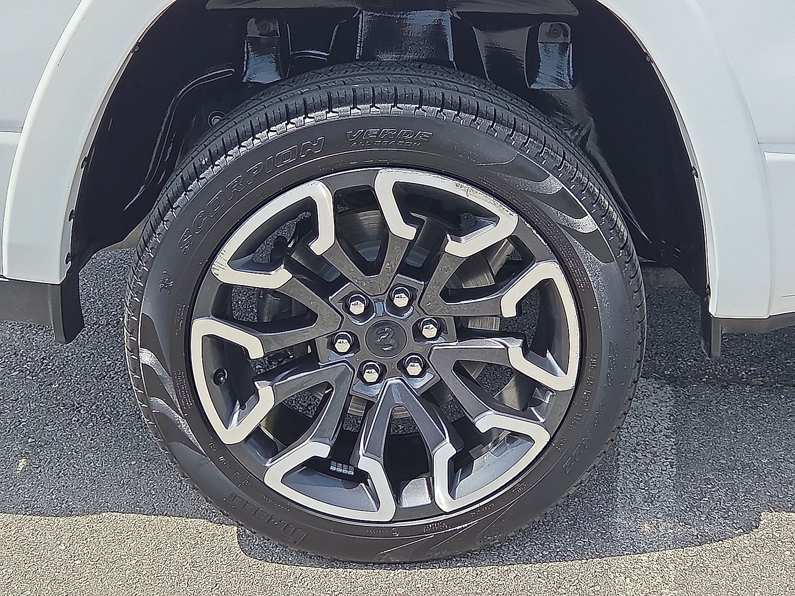 2025 RAM 1500 Limited Crew Cab 4x4 5'7' Box