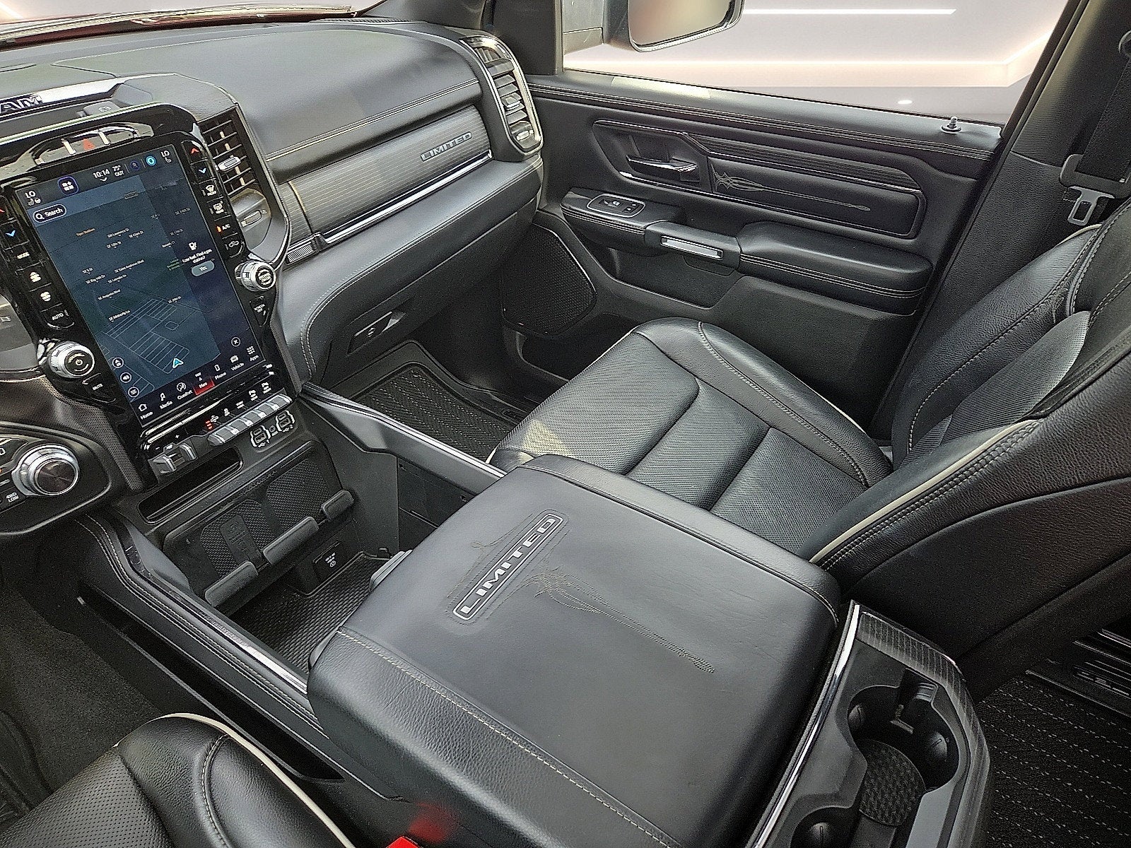 2022 RAM 1500 Limited Crew Cab 4x4 5'7' Box