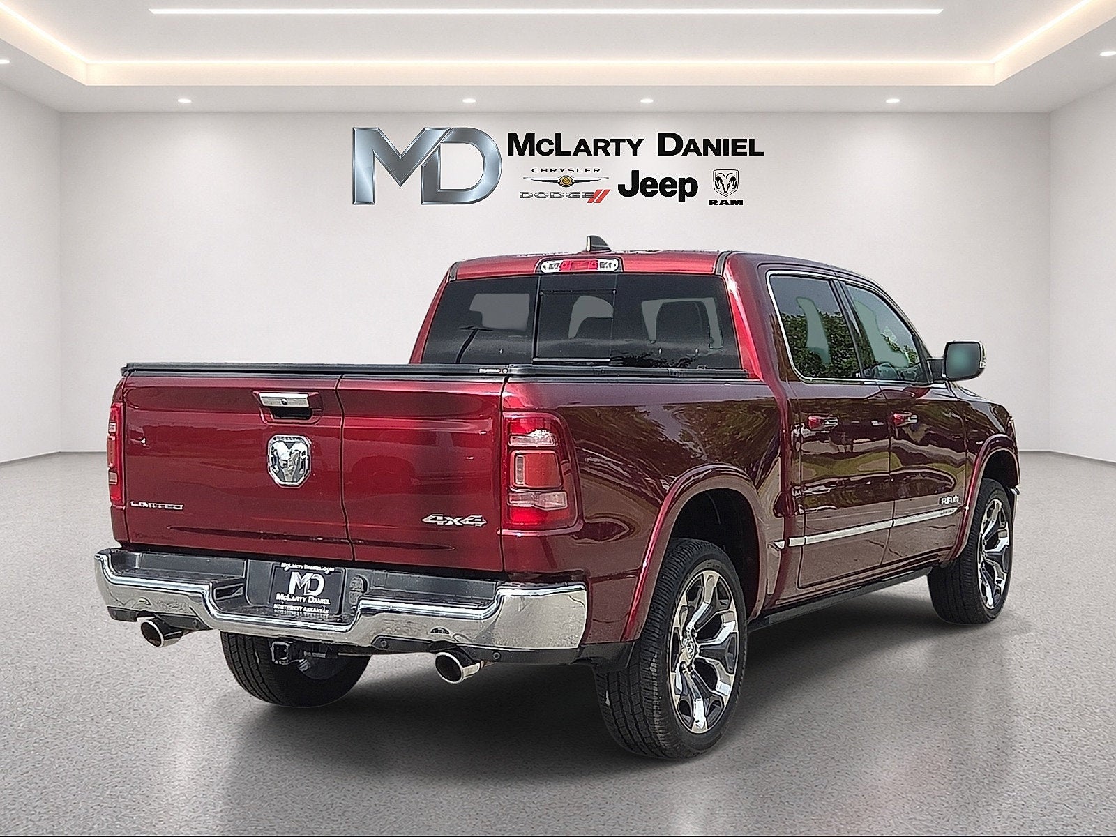 2022 RAM 1500 Limited Crew Cab 4x4 5'7' Box