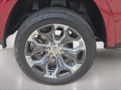 2022 RAM 1500 Limited Crew Cab 4x4 5'7' Box
