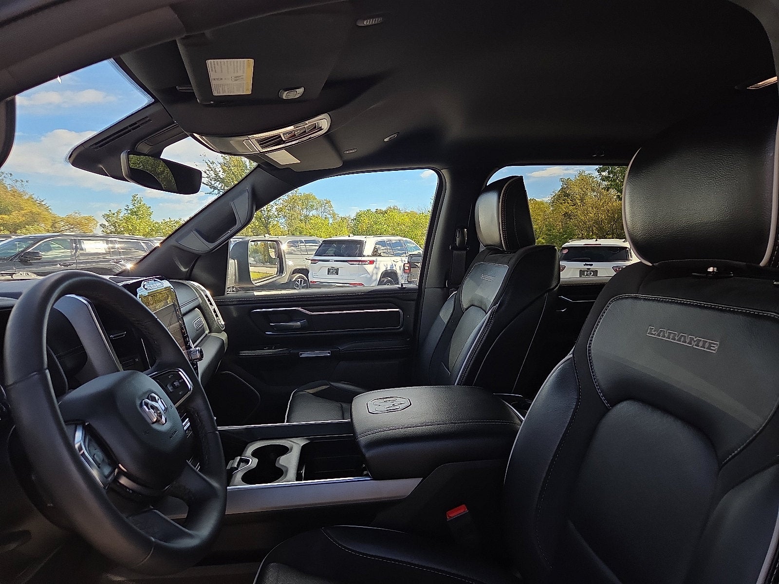 2025 RAM 1500 Laramie Crew Cab 4x4 5'7' Box