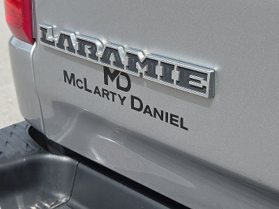 2021 RAM 1500 Laramie Crew Cab 4x4 5'7' Box