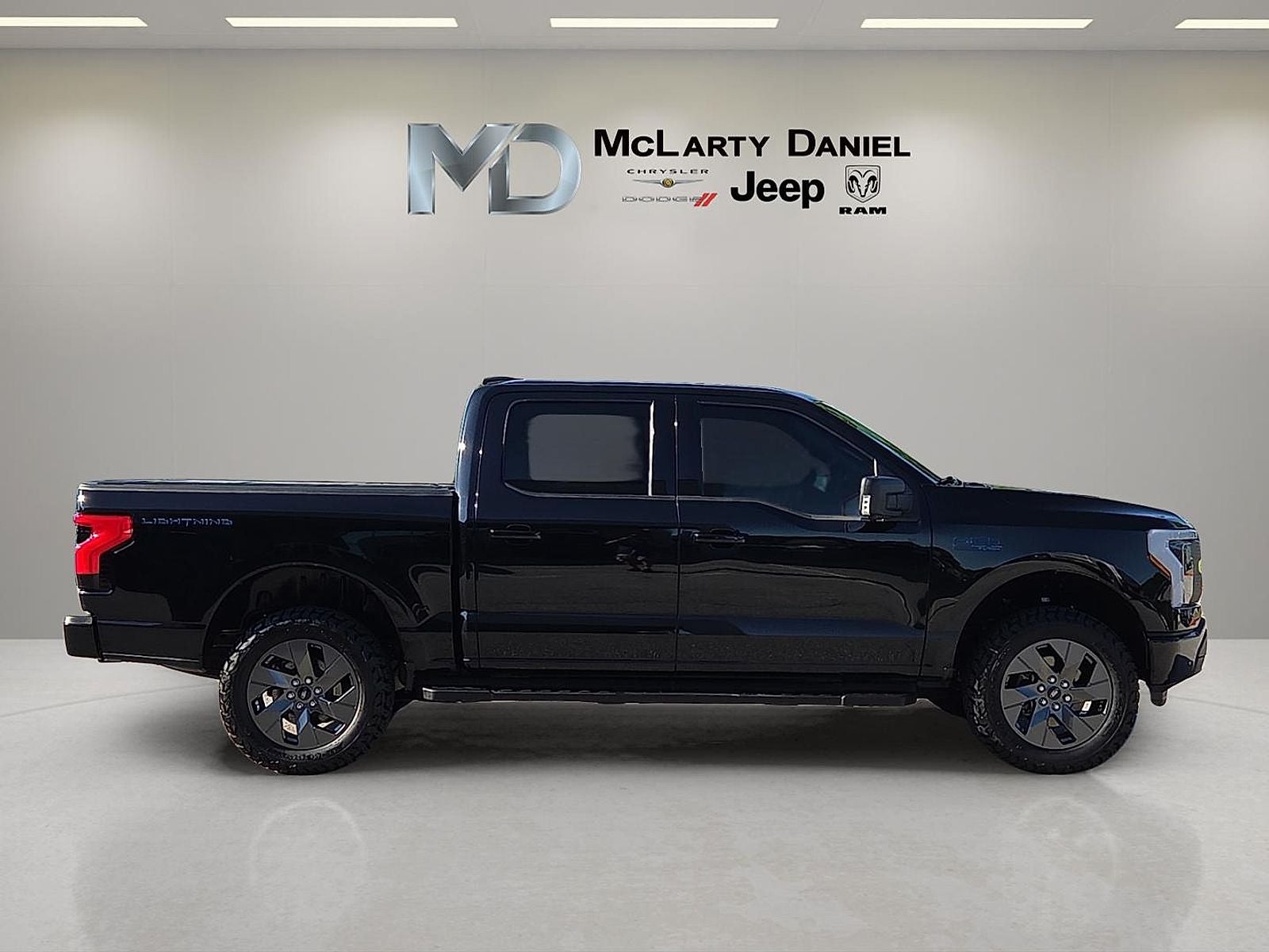 2024 Ford F-150 Lightning Flash