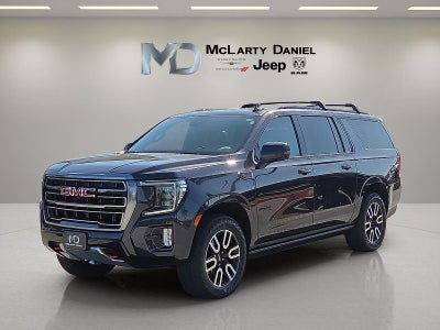 2023 GMC Yukon XL 4WD AT4