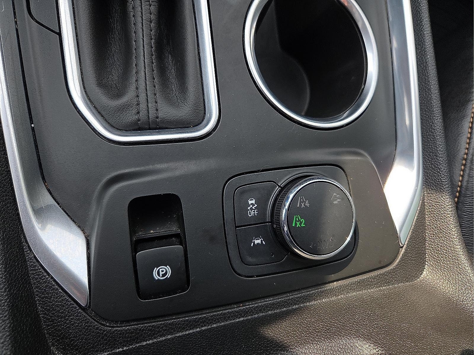 2020 Chevrolet Traverse AWD LT Leather