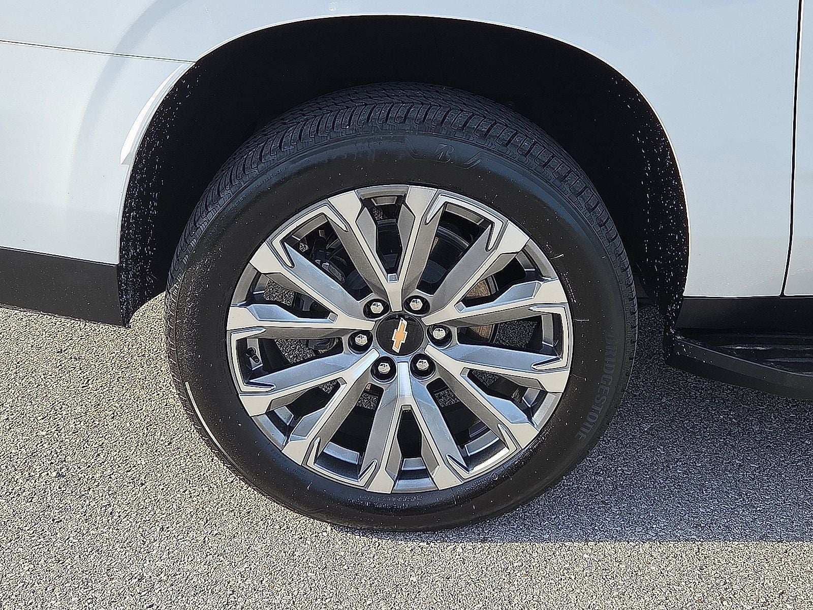 2025 Chevrolet Suburban 4WD High Country