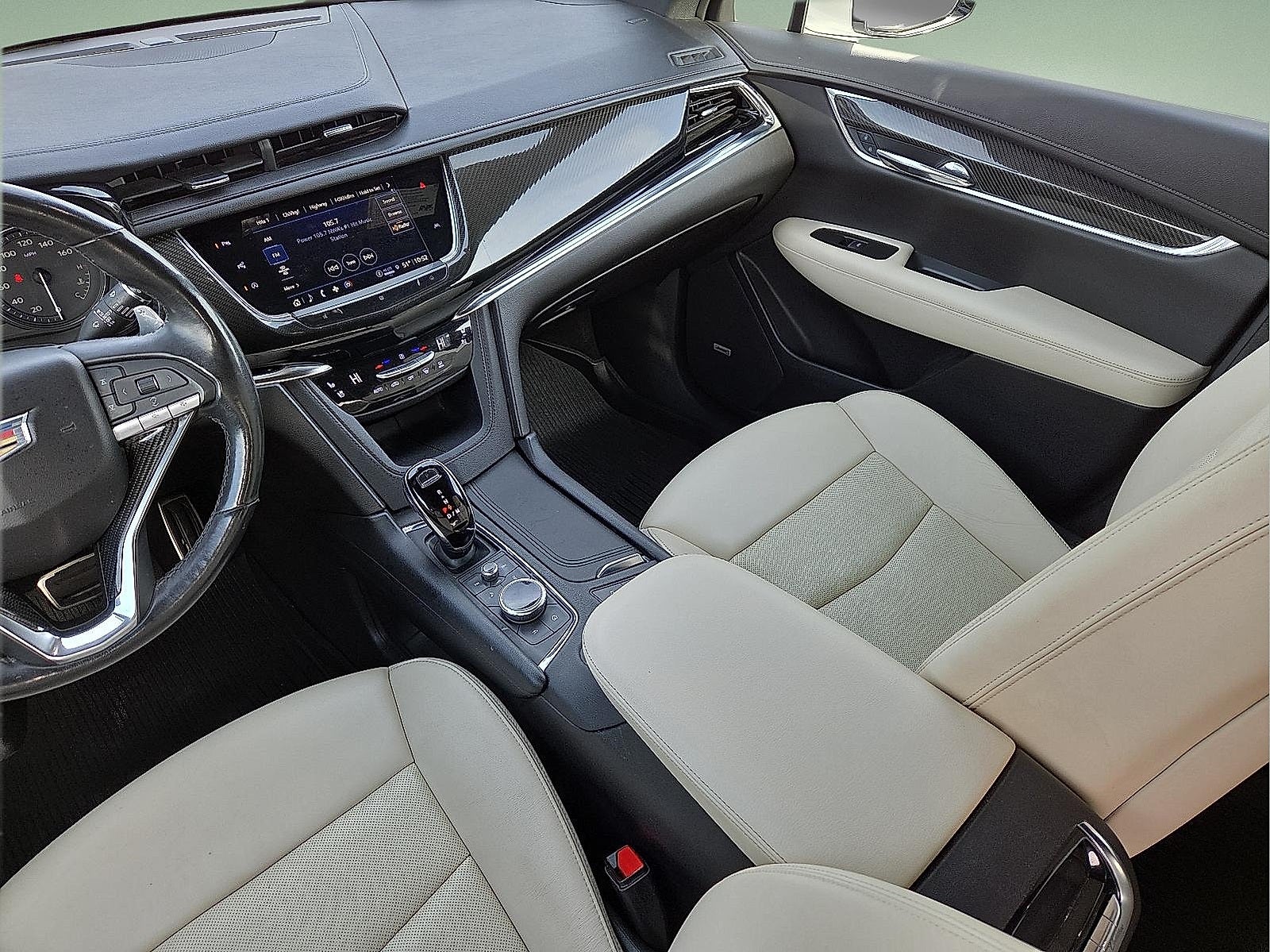 2021 Cadillac XT6 AWD Sport