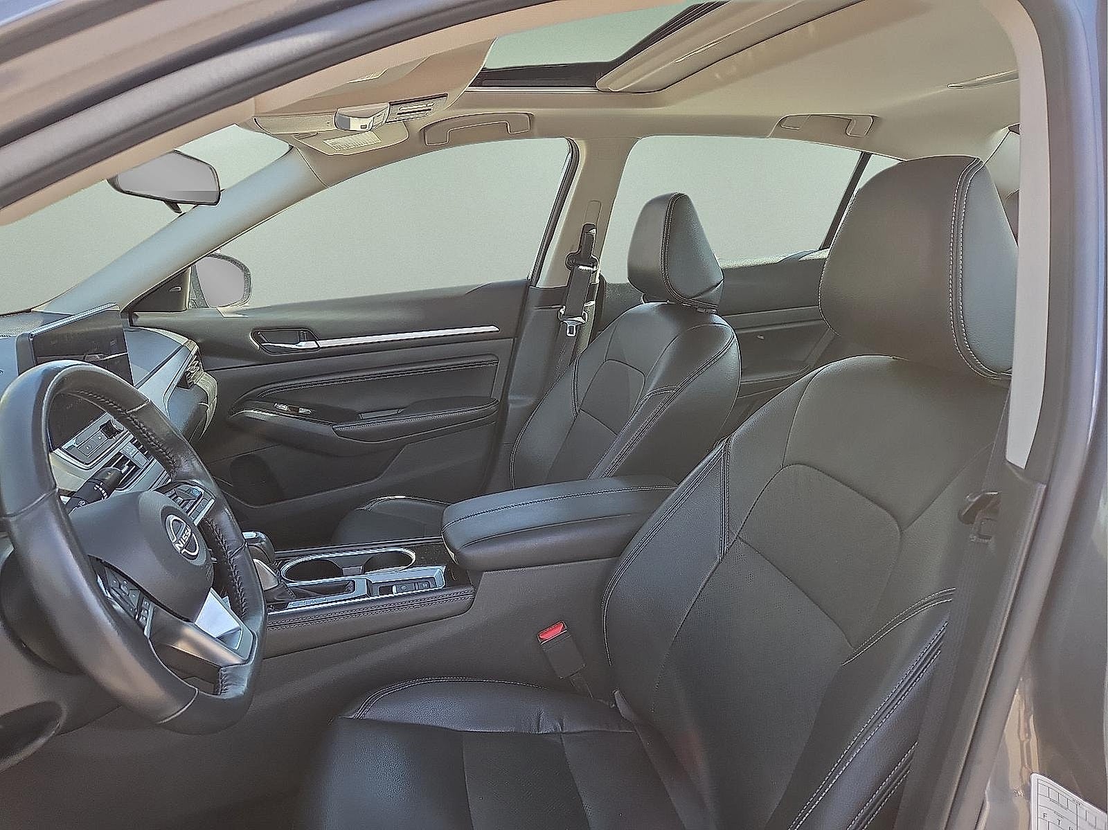 2023 Nissan Altima SL FWD