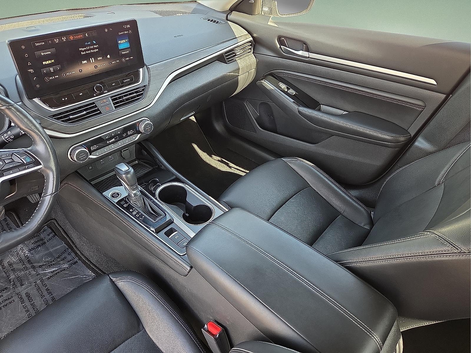 2023 Nissan Altima SL FWD