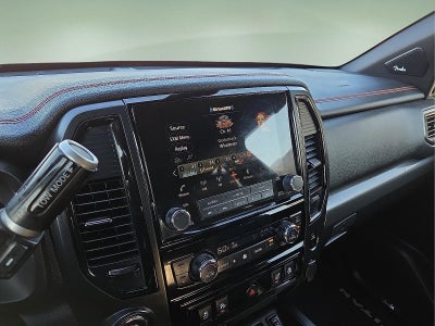 2021 Nissan TITAN Crew Cab PRO-4X 4x4