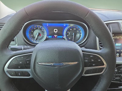 2023 Chrysler 300 Touring L