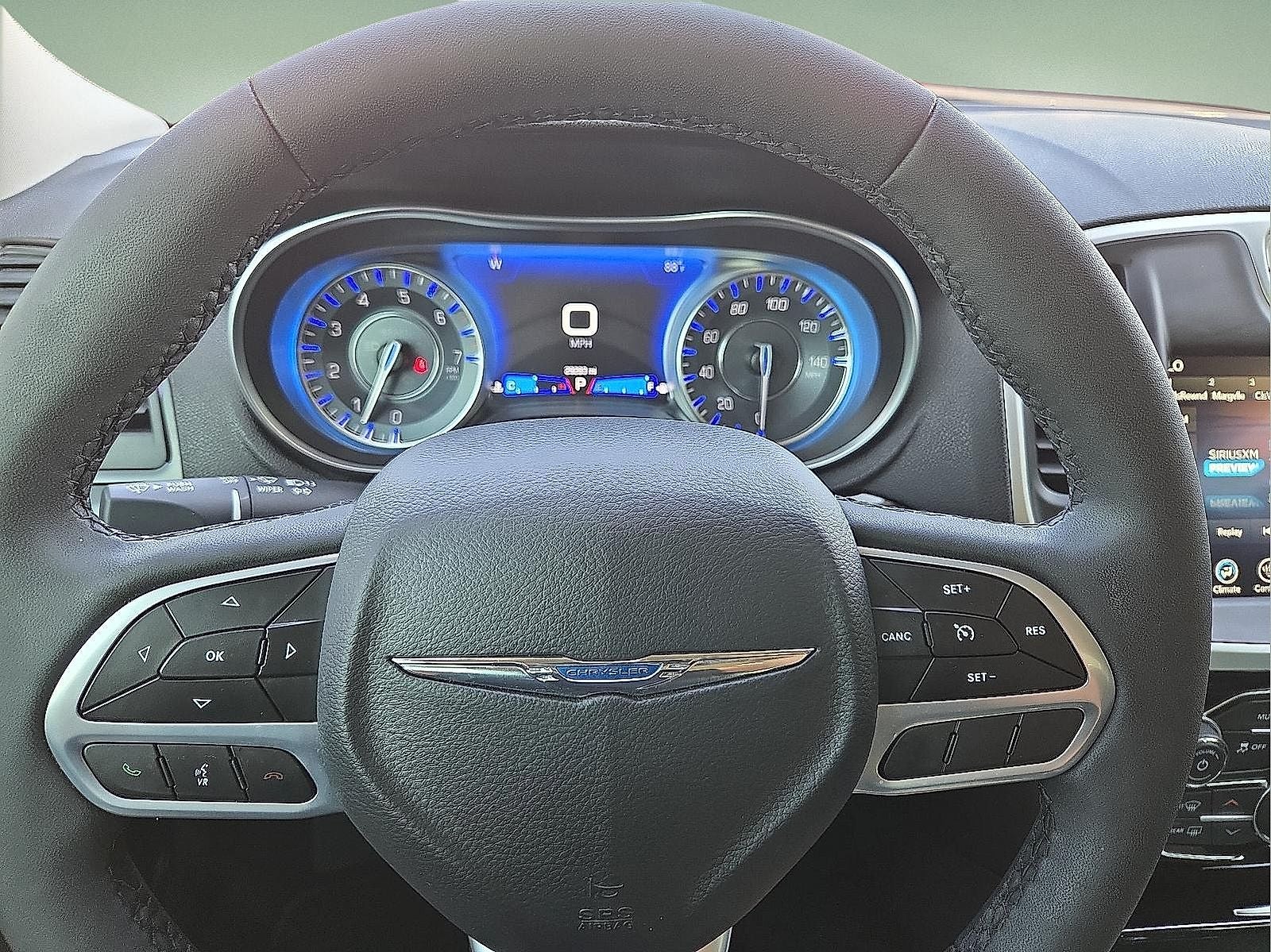 2023 Chrysler 300 Touring L