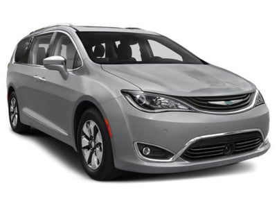 2017 Chrysler Pacifica Hybrid Platinum