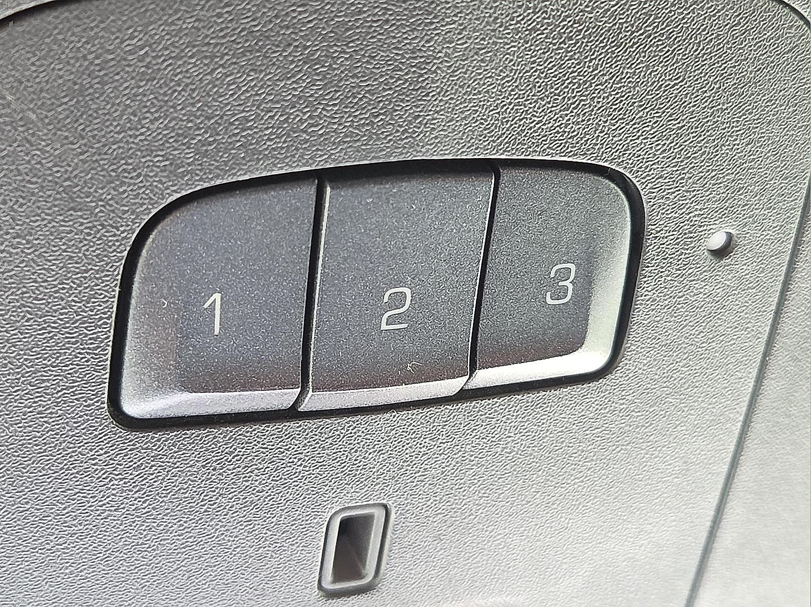 2013 Cadillac XTS Platinum