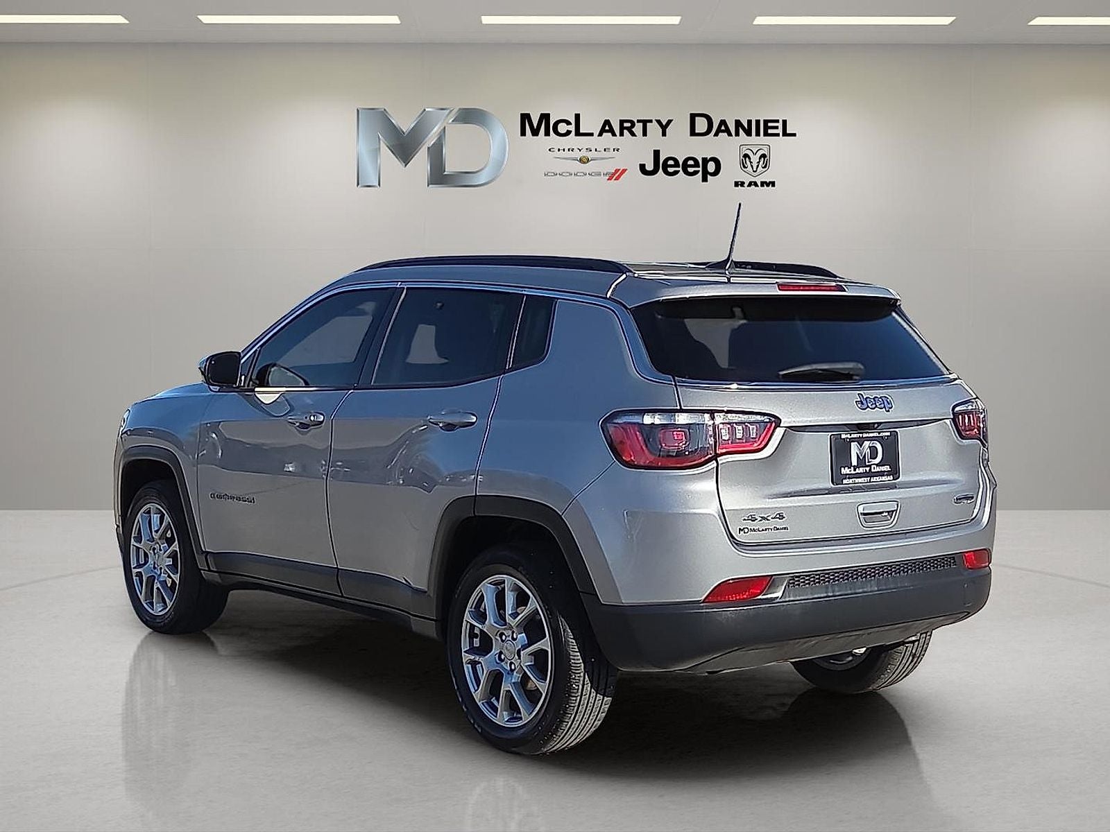 2022 Jeep Compass Latitude Lux 4x4