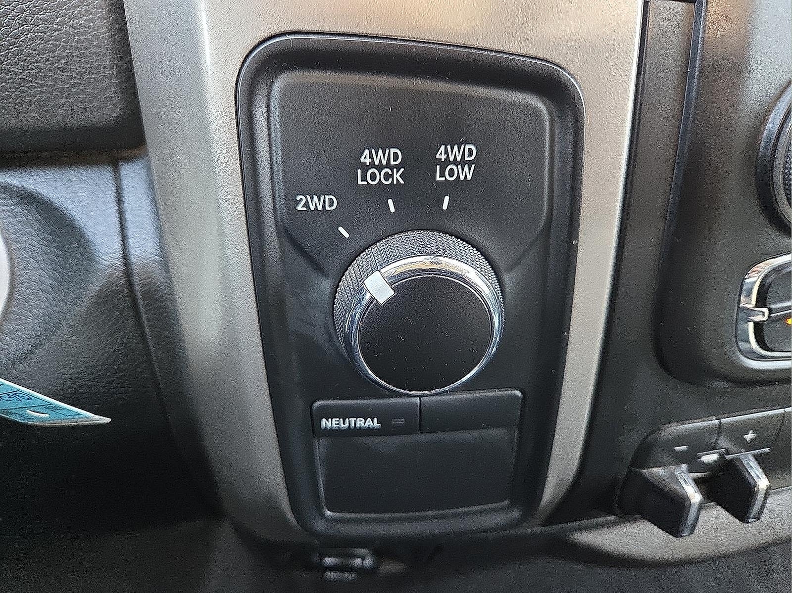 2018 RAM 2500 SLT Crew Cab 4x4 6'4' Box