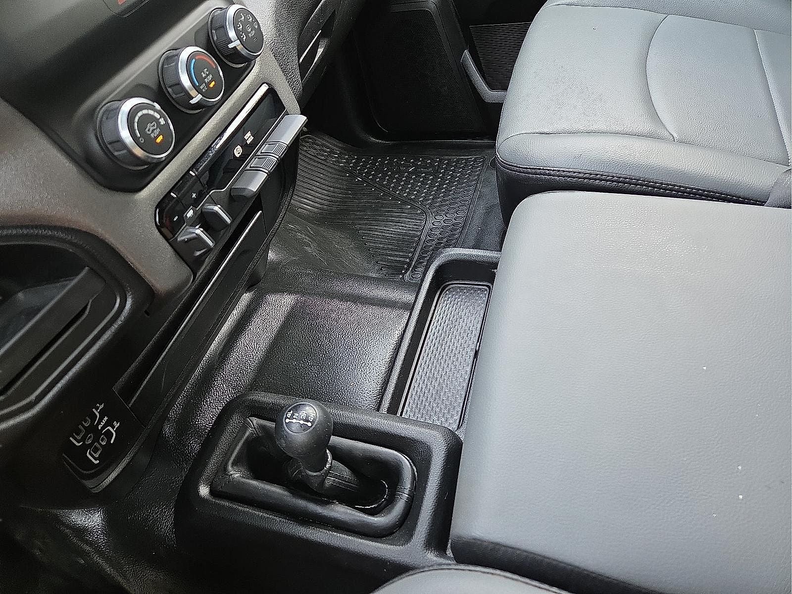 2023 RAM 2500 Tradesman Crew Cab 4x4 8' Box