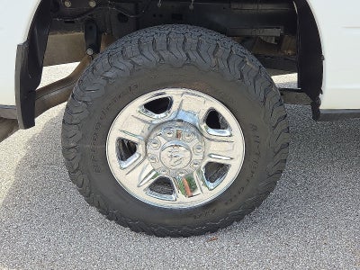 2023 RAM 2500 Tradesman Crew Cab 4x4 8' Box