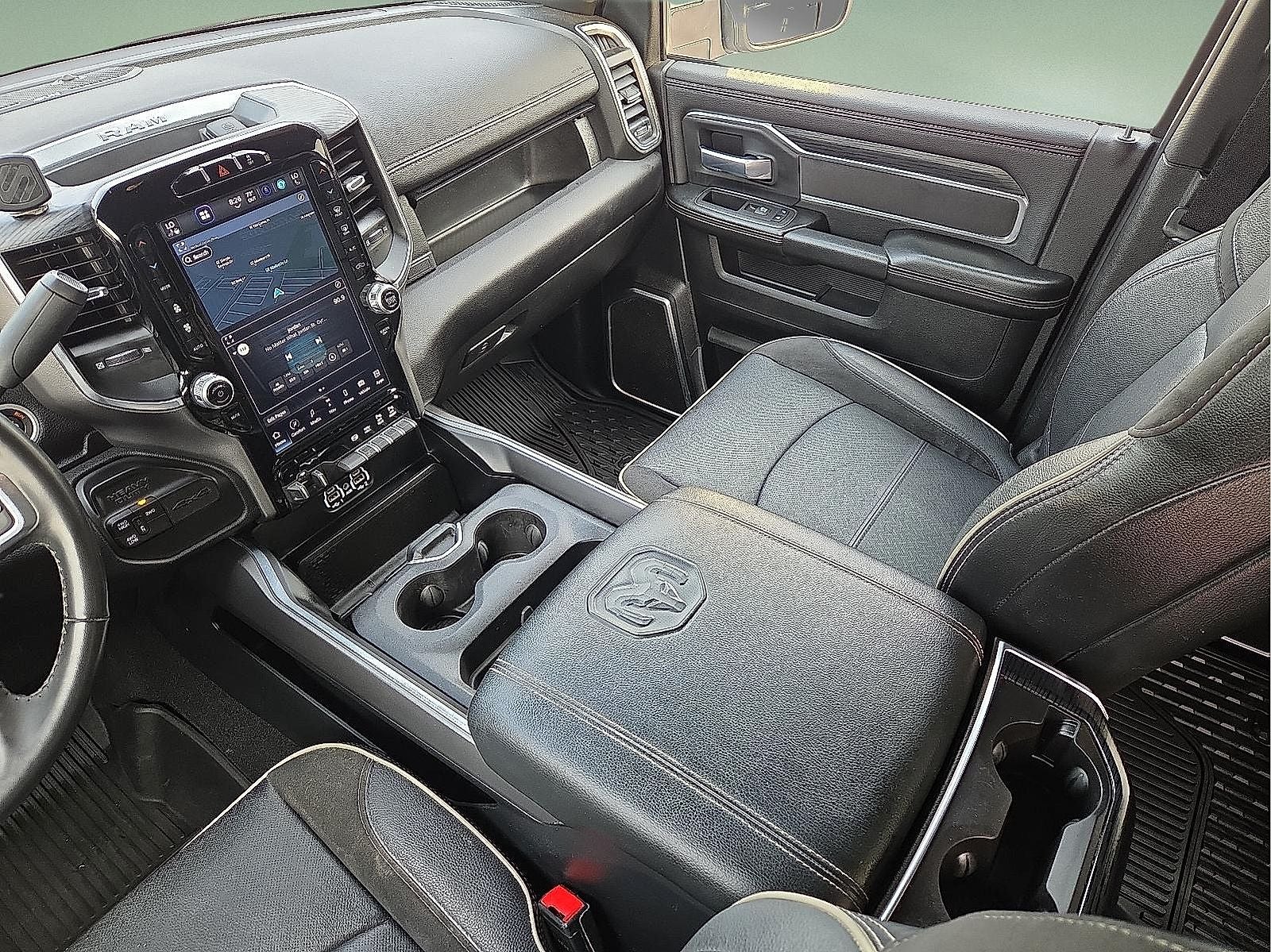 2024 RAM 2500 Laramie Crew Cab 4x4 6'4' Box