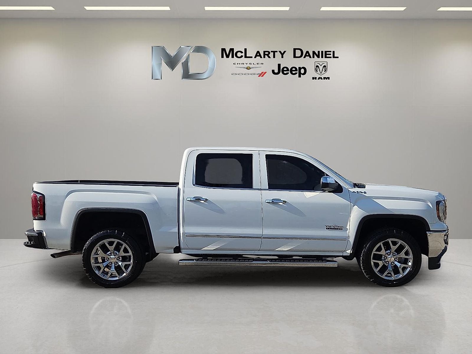 2018 GMC Sierra 1500 SLT