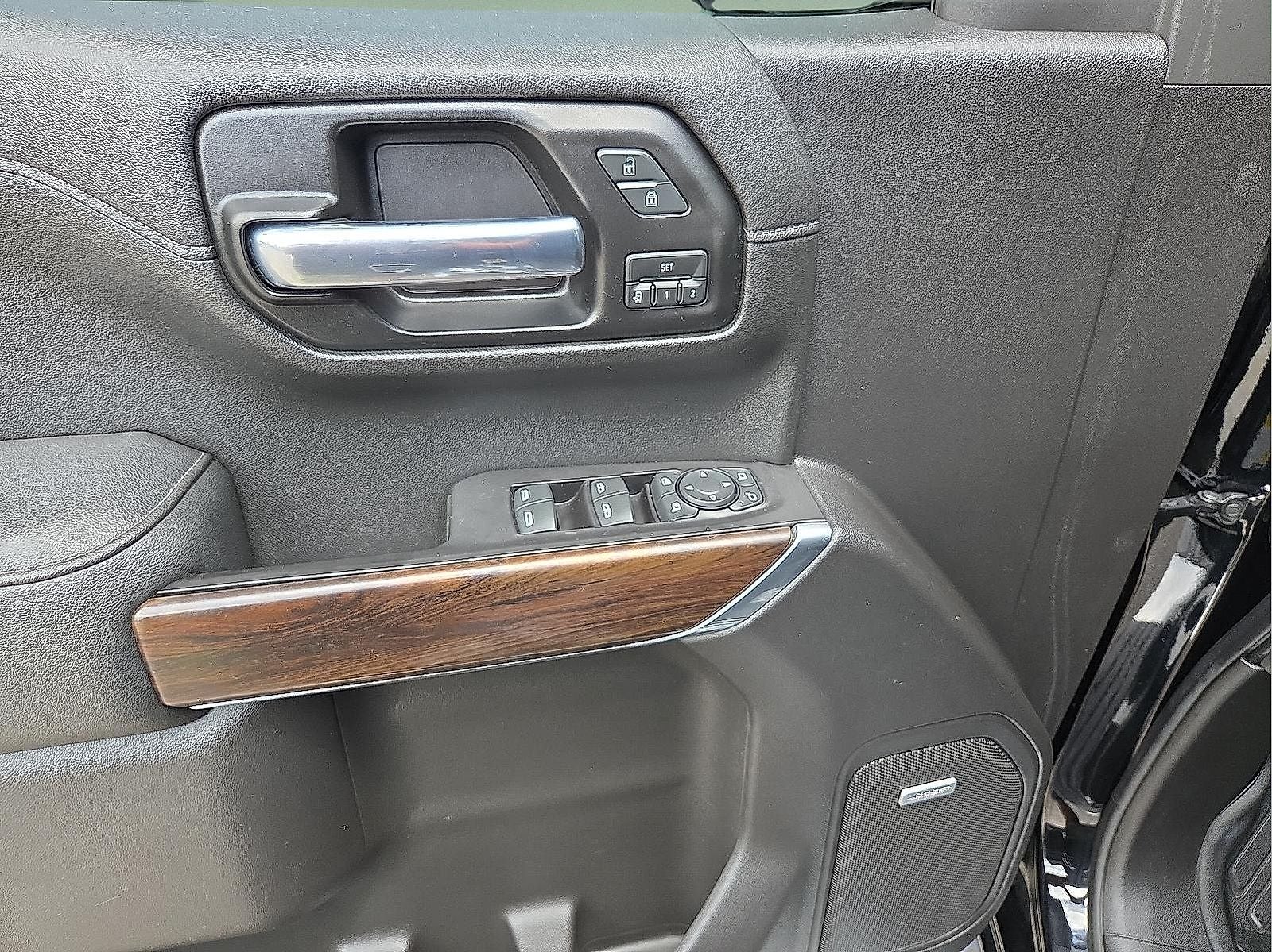 2020 GMC Sierra 1500 4WD Crew Cab Short Box SLT